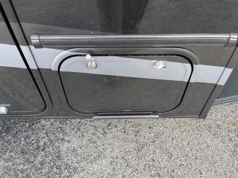 2026 Coachmen 2026 Coachmen Leprechaun - thumbnail 16