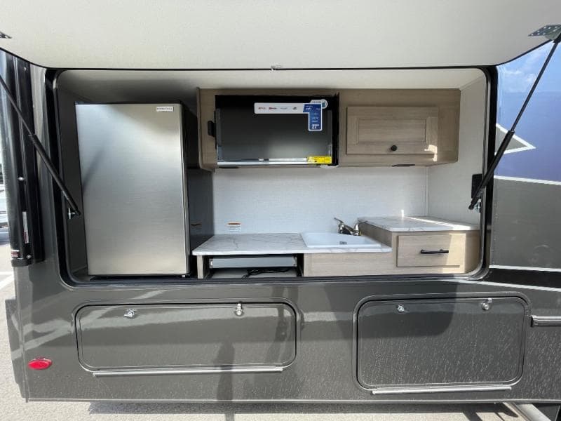 2026 Forest River 2026 Forest River Sunseeker Classic - thumbnail 9