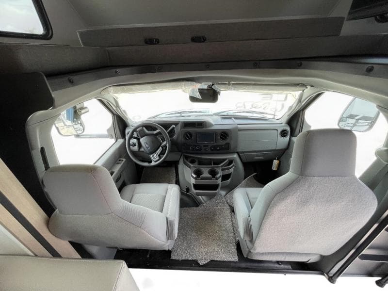 2026 Forest River 2026 Forest River Sunseeker - thumbnail 22