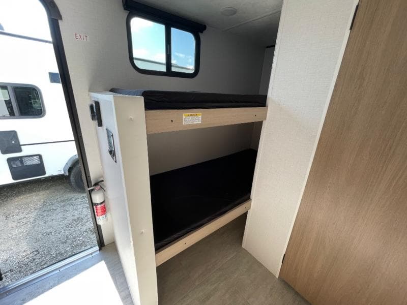 2026 Dutchmen 2026 Dutchmen Kodiak - thumbnail 18