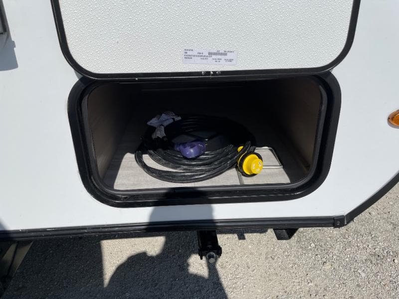 2026 Dutchmen 2026 Dutchmen Kodiak - thumbnail 12