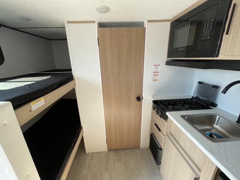 2026 Dutchmen 2026 Dutchmen Kodiak - thumbnail 21