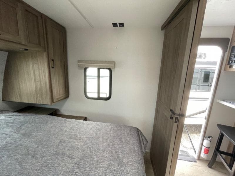 2026 Coachmen 2026 Coachmen Freedom Express - thumbnail 26