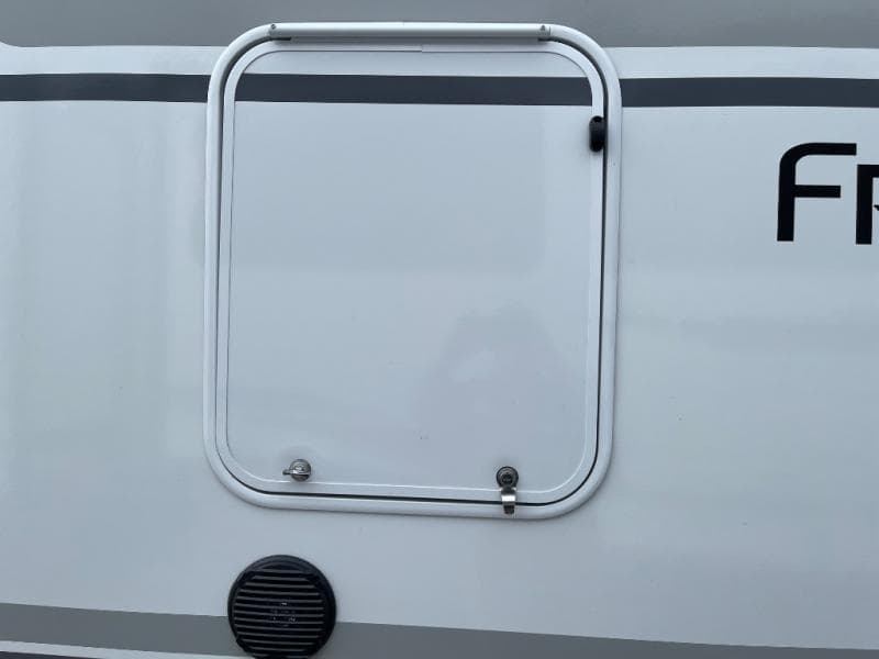 2026 Coachmen 2026 Coachmen Freedom Express - thumbnail 9