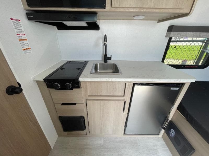 2026 Dutchmen 2026 Dutchmen Kodiak - thumbnail 8