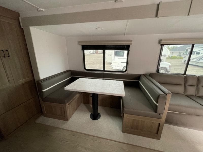 2026 Coachmen 2026 Coachmen Freedom Express - thumbnail 20