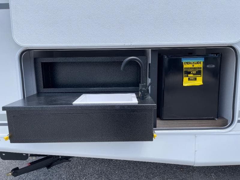 2026 Coachmen 2026 Coachmen Freedom Express - thumbnail 7