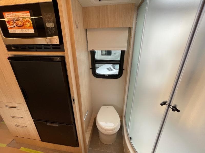 2025 Leisure Travel Vans 2025 Leisure Travel Vans Wonder - thumbnail 49