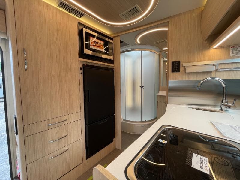 2025 Leisure Travel Vans 2025 Leisure Travel Vans Unity - thumbnail 31