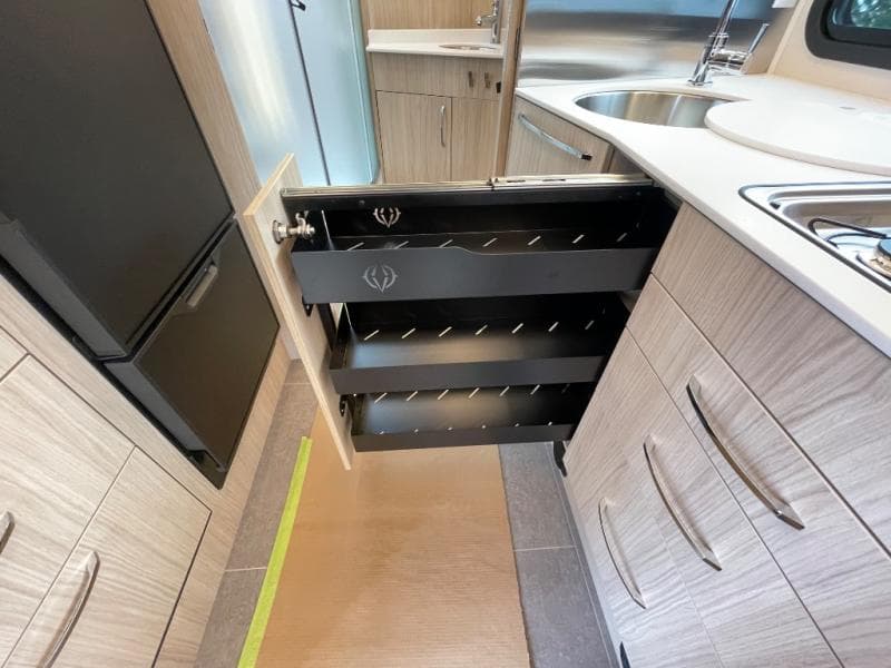 2025 Leisure Travel Vans 2025 Leisure Travel Vans Unity - thumbnail 35