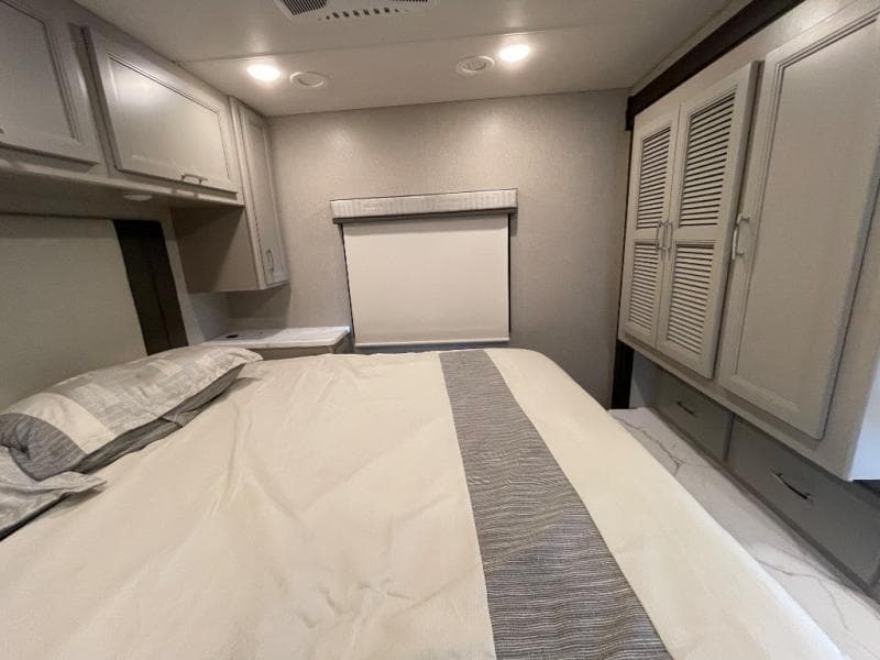 2026 Thor Motor Coach 2026 Thor Motor Coach Omni Trail - thumbnail 70