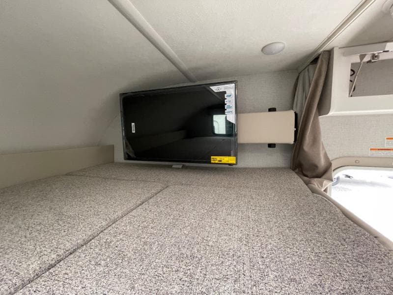 2026 Thor Motor Coach 2026 Thor Motor Coach Chateau - thumbnail 23