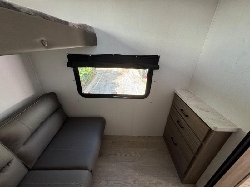 2026 Coachmen 2026 Coachmen Freedom Express - thumbnail 21