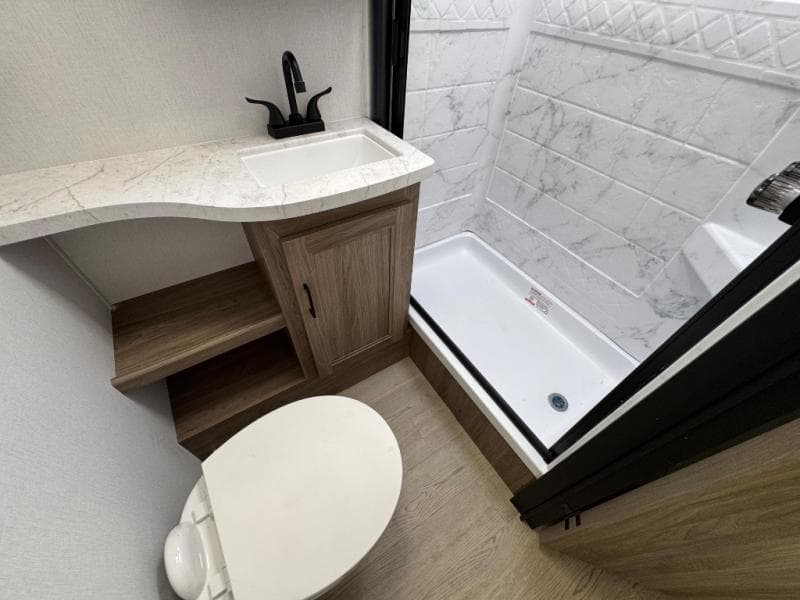 2026 Coachmen 2026 Coachmen Freedom Express - thumbnail 23