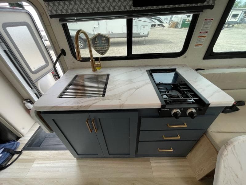 2026 Thor Motor Coach 2026 Thor Motor Coach Quantum - thumbnail 32