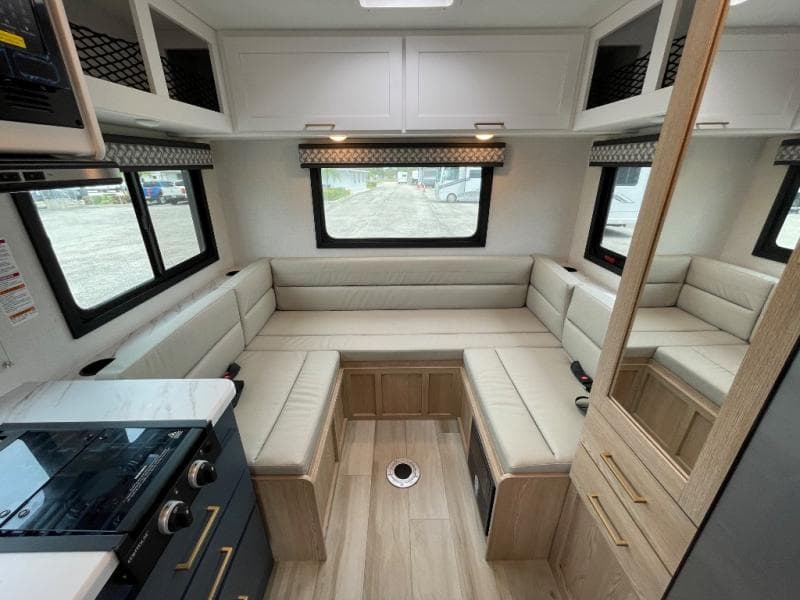 2026 Thor Motor Coach 2026 Thor Motor Coach Quantum - thumbnail 33