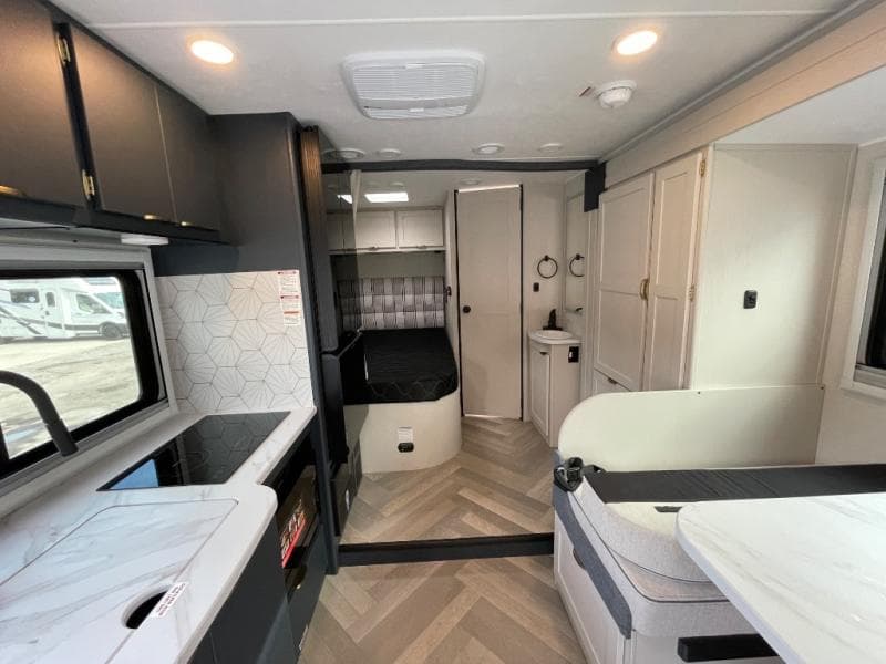 2026 Coachmen 2026 Coachmen Prism - thumbnail 28