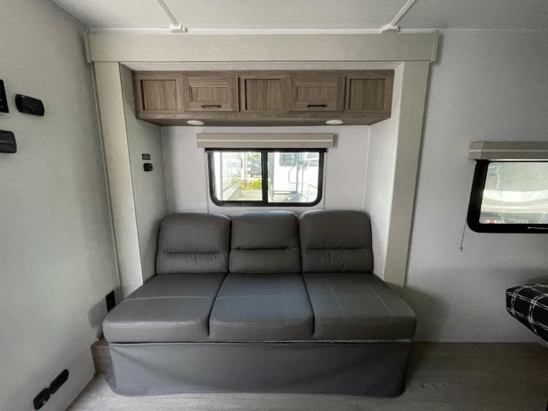 2026 Coachmen 2026 Coachmen Freedom Express - thumbnail 11