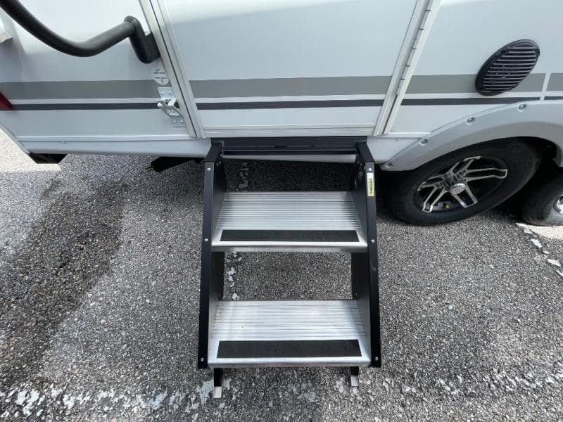 2026 Coachmen 2026 Coachmen Freedom Express - thumbnail 8