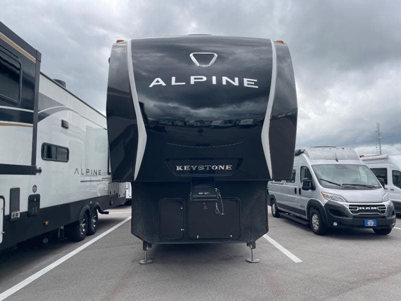 2026 Keystone RV 2026 Keystone RV Alpine Avalanche Edition - thumbnail 3