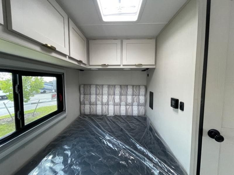 2026 Coachmen 2026 Coachmen Prism Select - thumbnail 15