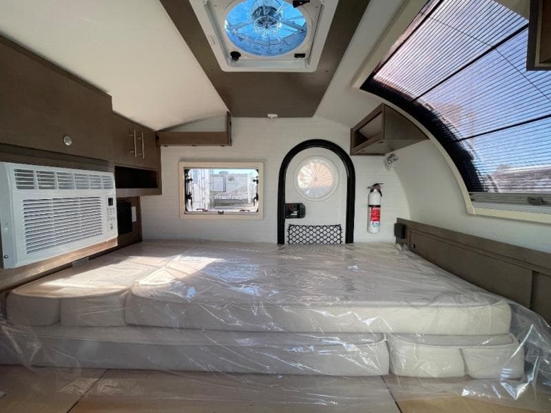 2026 nuCamp 2026 nuCamp Cottage - thumbnail 8