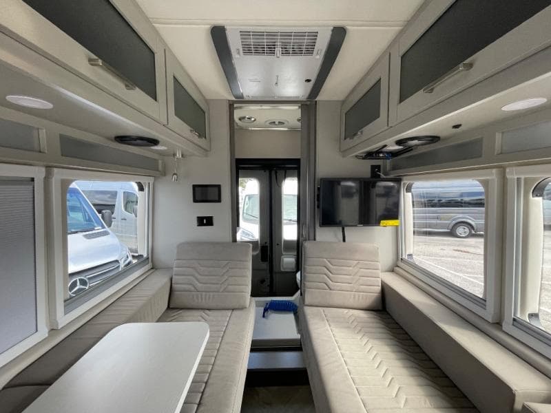 2026 Coachmen 2026 Coachmen Beyond - thumbnail 16