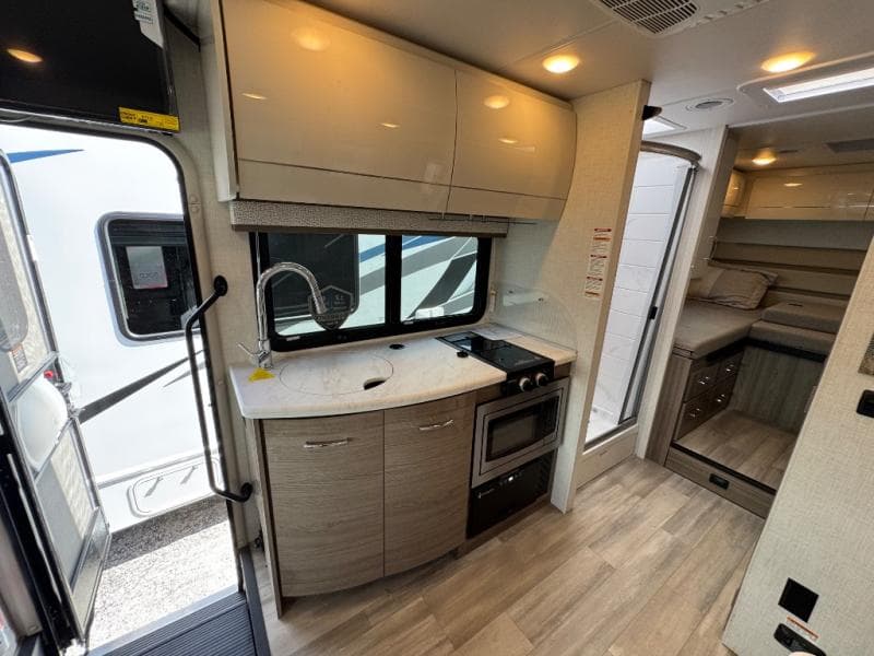 2026 Thor Motor Coach 2026 Thor Motor Coach Delano - thumbnail 16