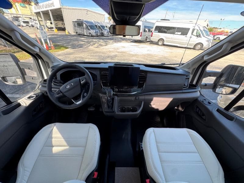 2026 Leisure Travel Vans 2026 Leisure Travel Vans Wonder - thumbnail 17