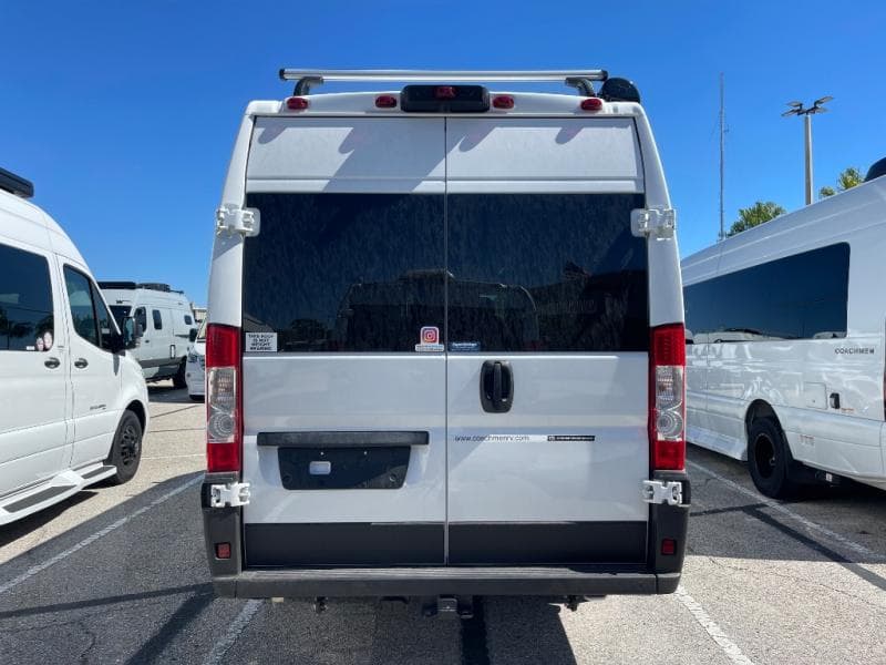 2026 Coachmen 2026 Coachmen Nova - thumbnail 7