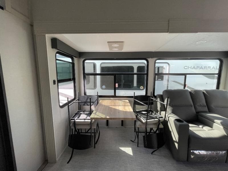 2026 Coachmen 2026 Coachmen Chaparral - thumbnail 15