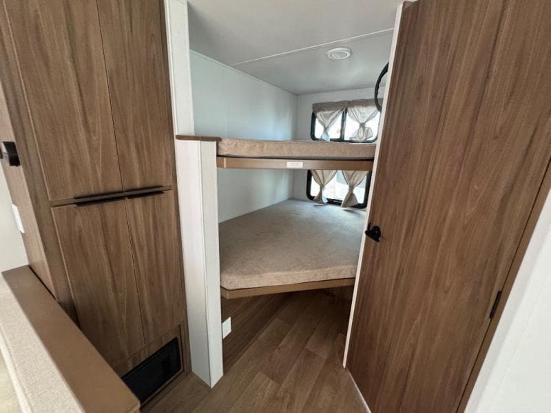 2026 Winnebago 2026 Winnebago Access - thumbnail 14