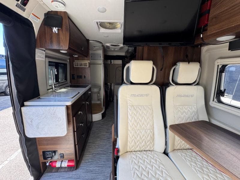 2022 Winnebago 2022 Winnebago Travato - thumbnail 7