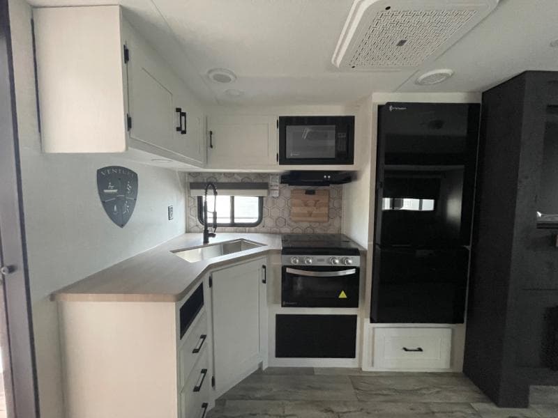 2026 Venture RV 2026 Venture RV Sienna - thumbnail 10