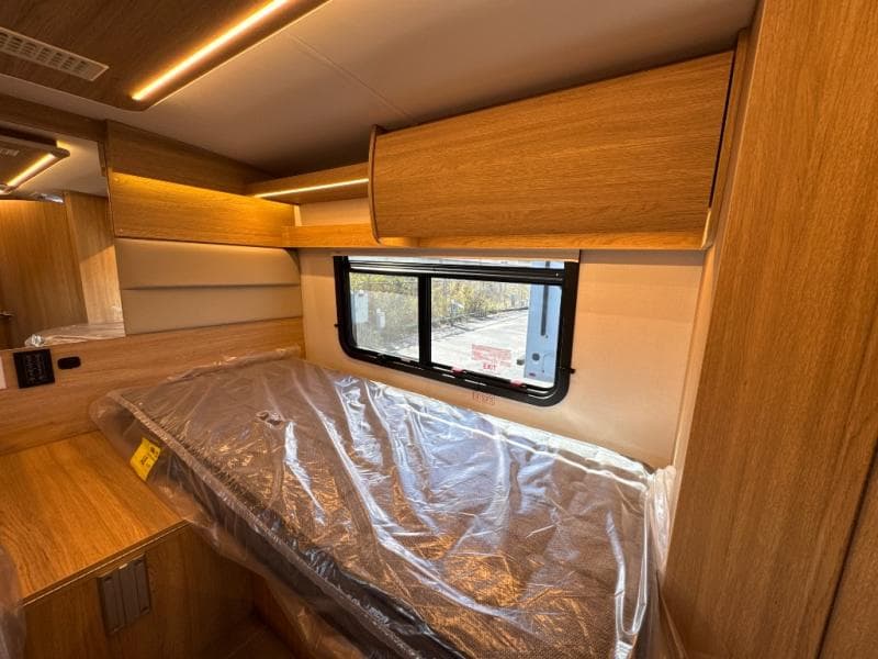 2025 Leisure Travel Vans 2025 Leisure Travel Vans Wonder - thumbnail 18