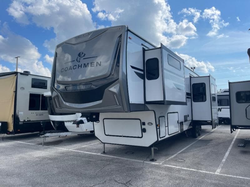 2026 Coachmen 2026 Coachmen Brookstone - thumbnail 4