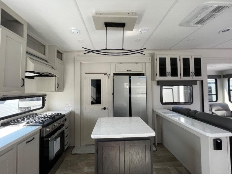 2026 Coachmen 2026 Coachmen Brookstone - thumbnail 10