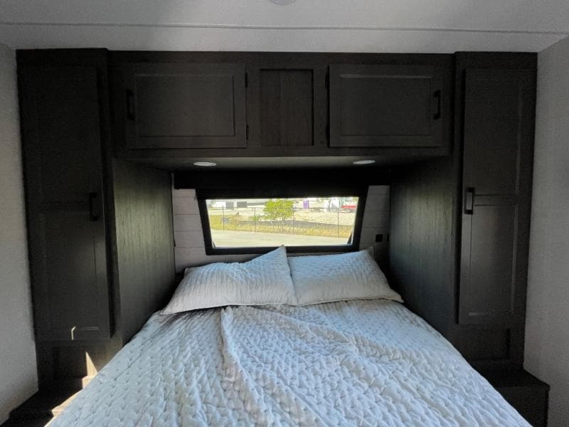 2026 Venture RV 2026 Venture RV SportTrek - thumbnail 13