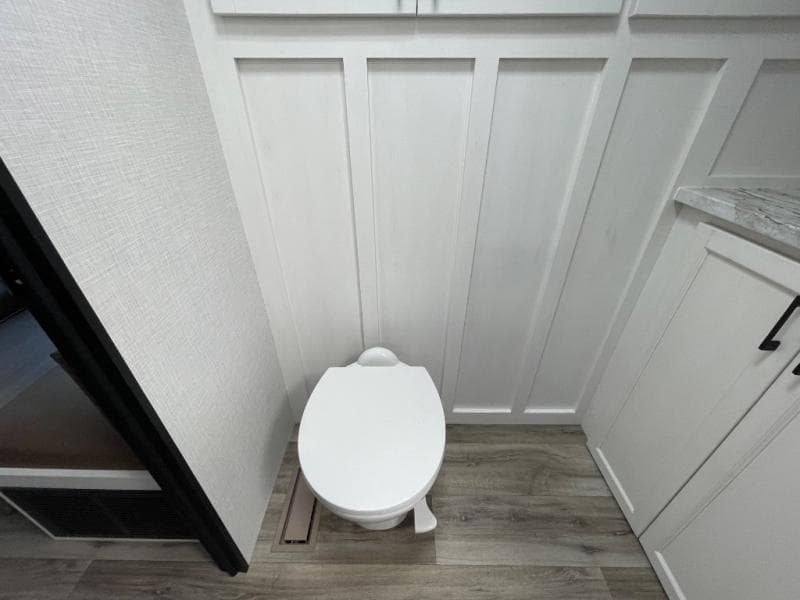 2026 Venture RV 2026 Venture RV SportTrek - thumbnail 19