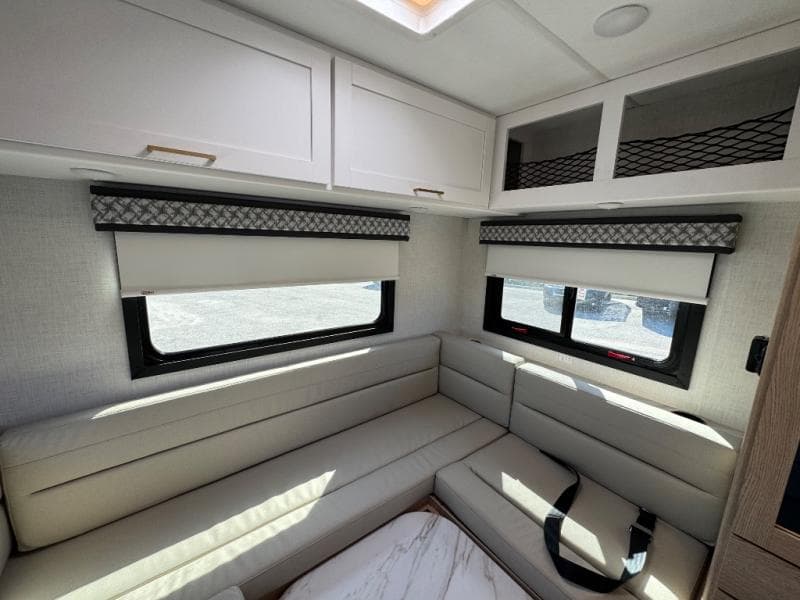 2026 Thor Motor Coach 2026 Thor Motor Coach Quantum - thumbnail 15