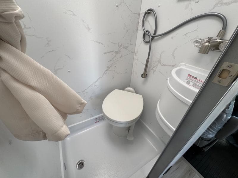 2026 Thor Motor Coach 2026 Thor Motor Coach Quantum - thumbnail 20