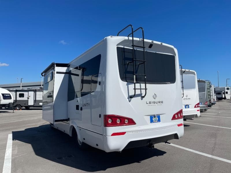 2026 Leisure Travel Vans 2026 Leisure Travel Vans Unity - thumbnail 6