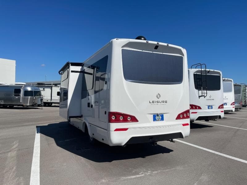 2026 Leisure Travel Vans 2026 Leisure Travel Vans Unity - thumbnail 6