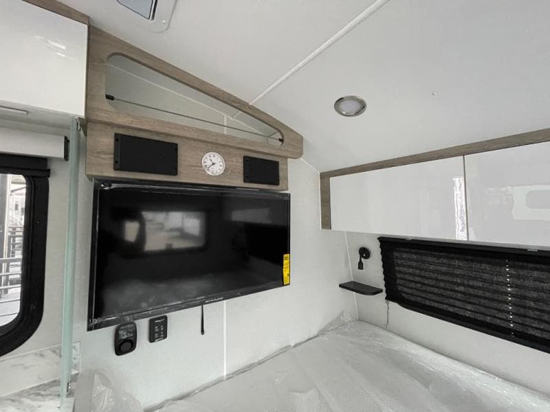 2026 inTech RV 2026 inTech RV Sol - thumbnail 12