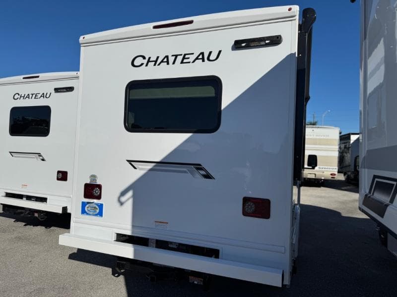 2026 Thor Motor Coach 2026 Thor Motor Coach Chateau - thumbnail 5