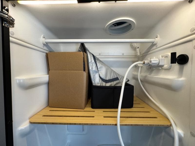 2026 Winnebago 2026 Winnebago Revel - thumbnail 19