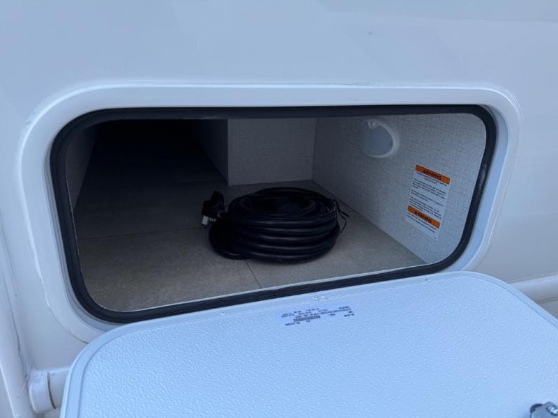 2026 Thor Motor Coach 2026 Thor Motor Coach Chateau - thumbnail 6