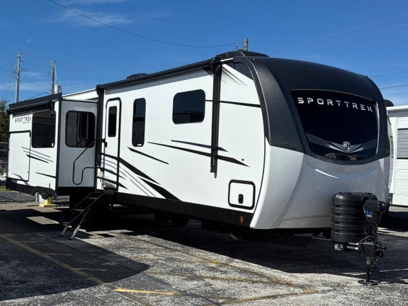 2026 Venture RV SportTrek Touring Edition STT343VIK