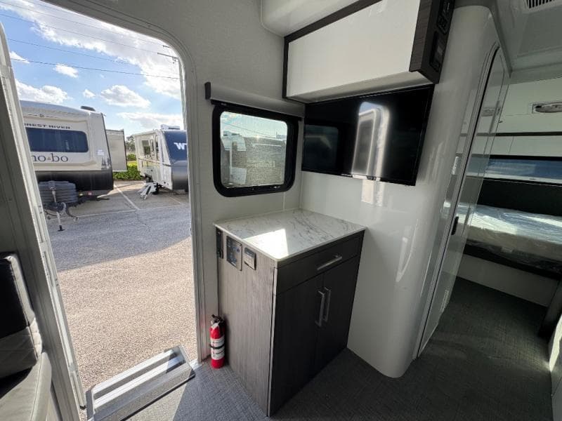 2026 inTech RV 2026 inTech RV Aucta - thumbnail 14