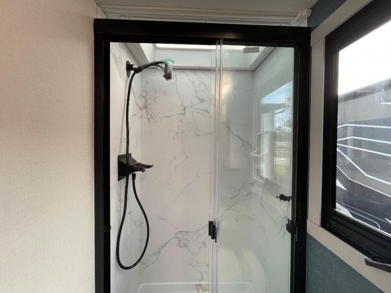 2026 Coachmen 2026 Coachmen Euro - thumbnail 13